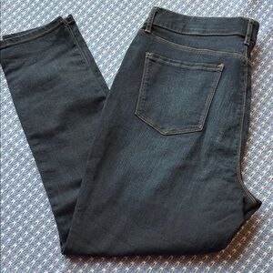 Gloria Vanderbilt Women's Jeans in Dark Blue sz 14
